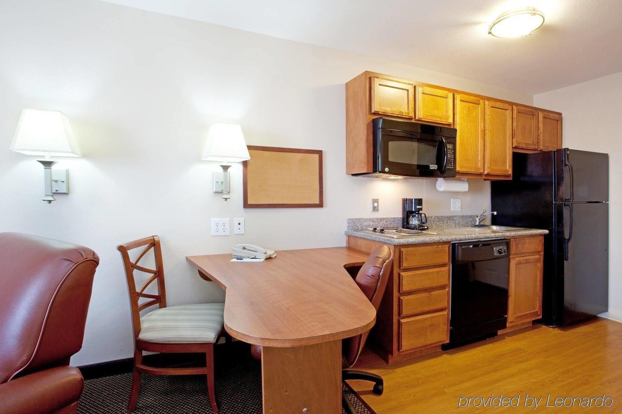 Candlewood Suites Lake Charles-Sulphur By Ihg Phòng bức ảnh